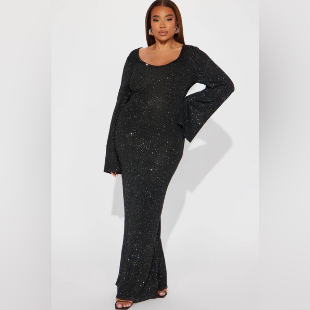 NWT Super sexy Cherri Sequin Sweater Maxi Dress - Black plus size 1X